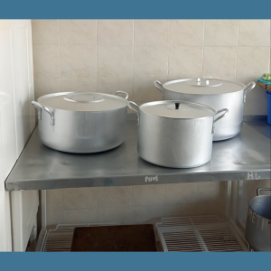 Blocurile alimentare din toate Grădinițele din sectorul Centru, au fost dotate cu cratițe noi